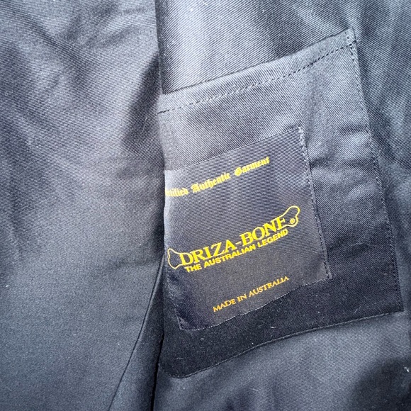 Driza-Bone Men's Dark Brown Trench Coat - Picture 5 of 14